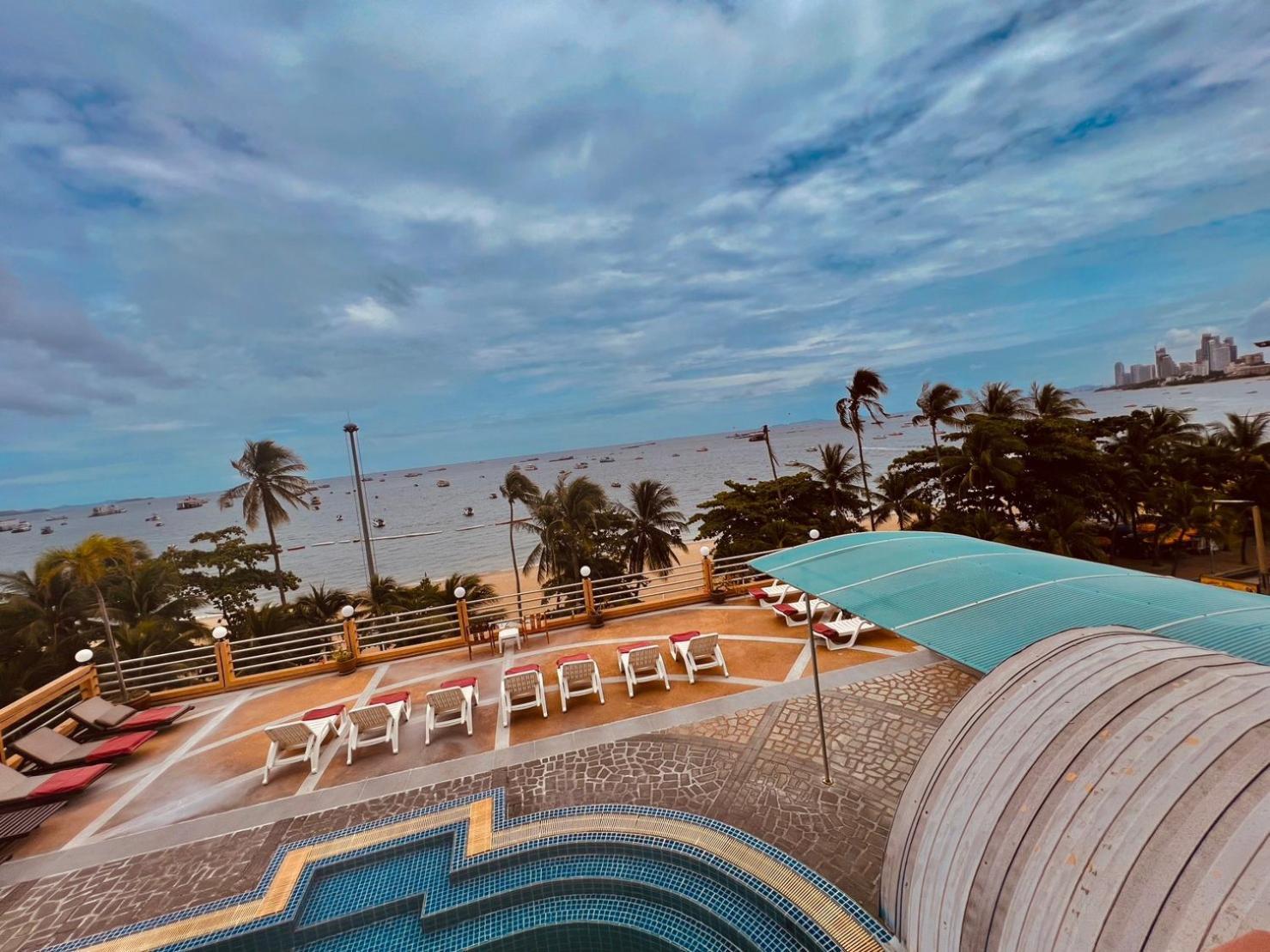Aa Hotel Pattaya Eksteriør bilde